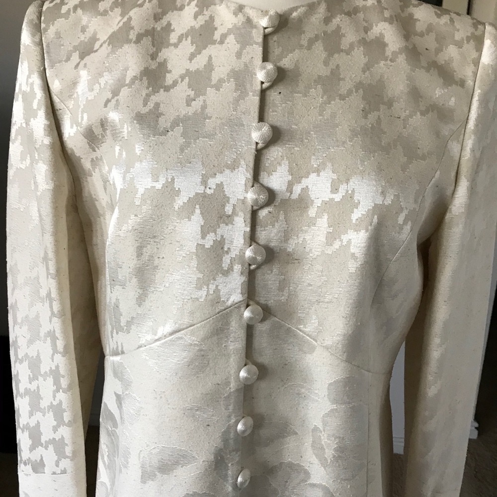 Jacket - Picture 2 of 8